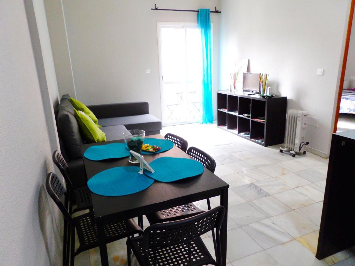 Enjoy Apart. Centro Y Playa Cervantes Malaga Ngoại thất bức ảnh